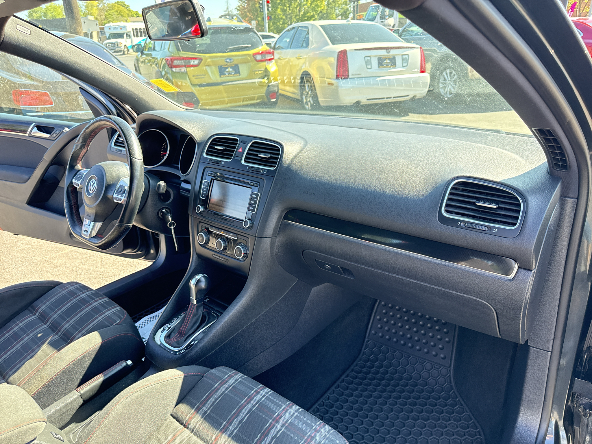 2010 Volkswagen Golf GTI 2.0T