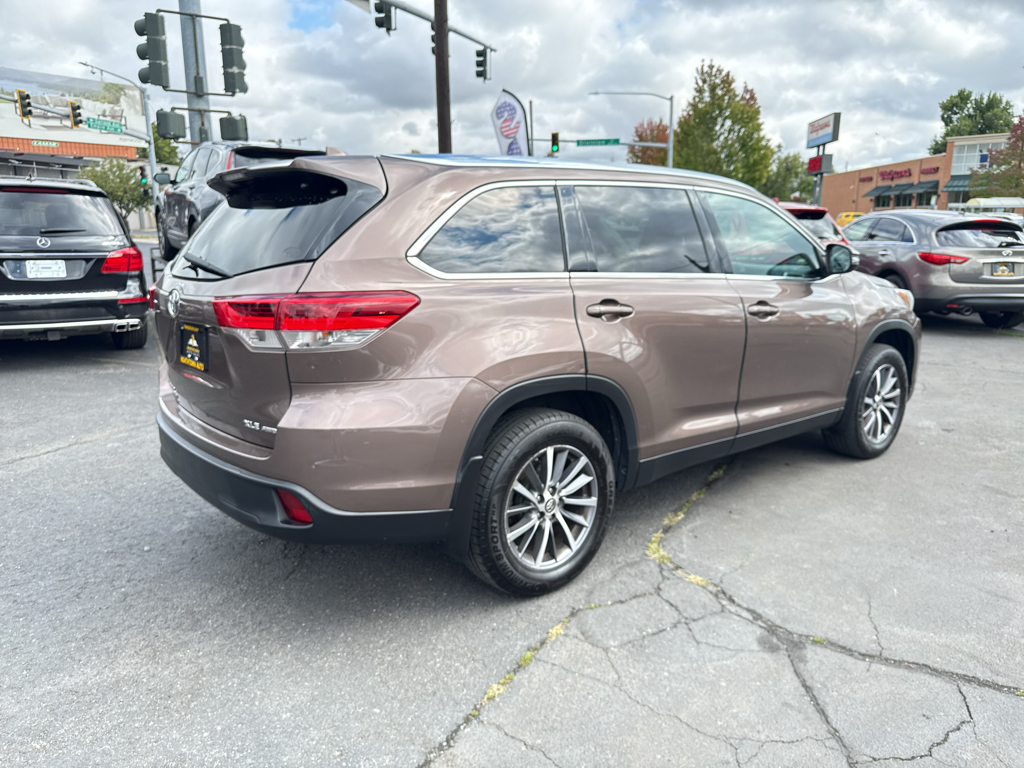 2019 Toyota Highlander XLE