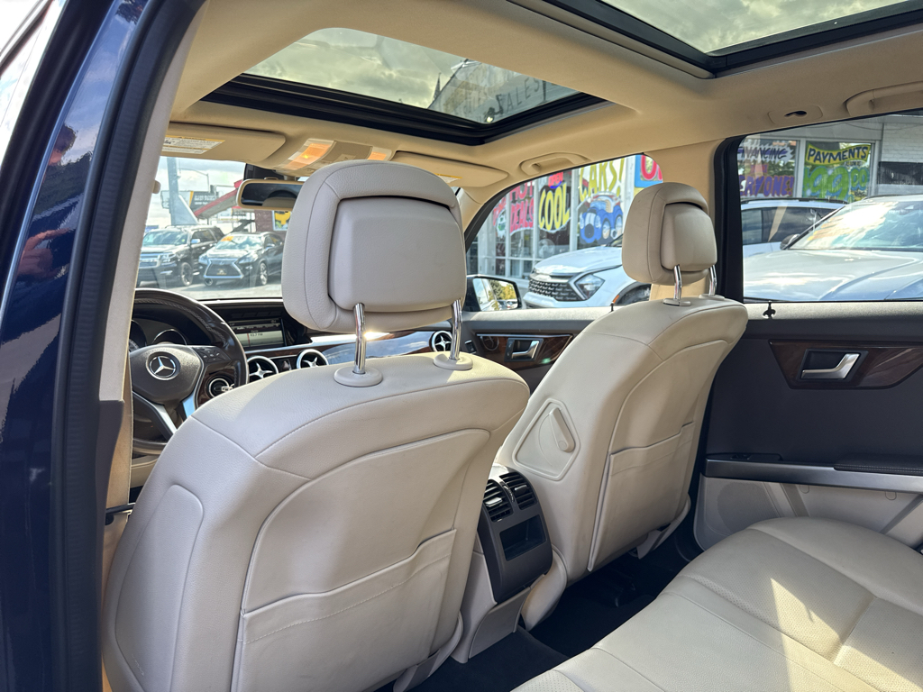2015 Mercedes-Benz GLK 350 4MATIC