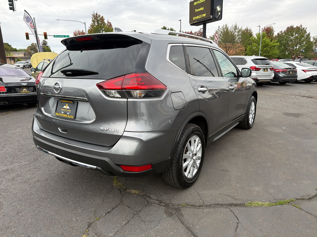 2018 Nissan Rogue SV