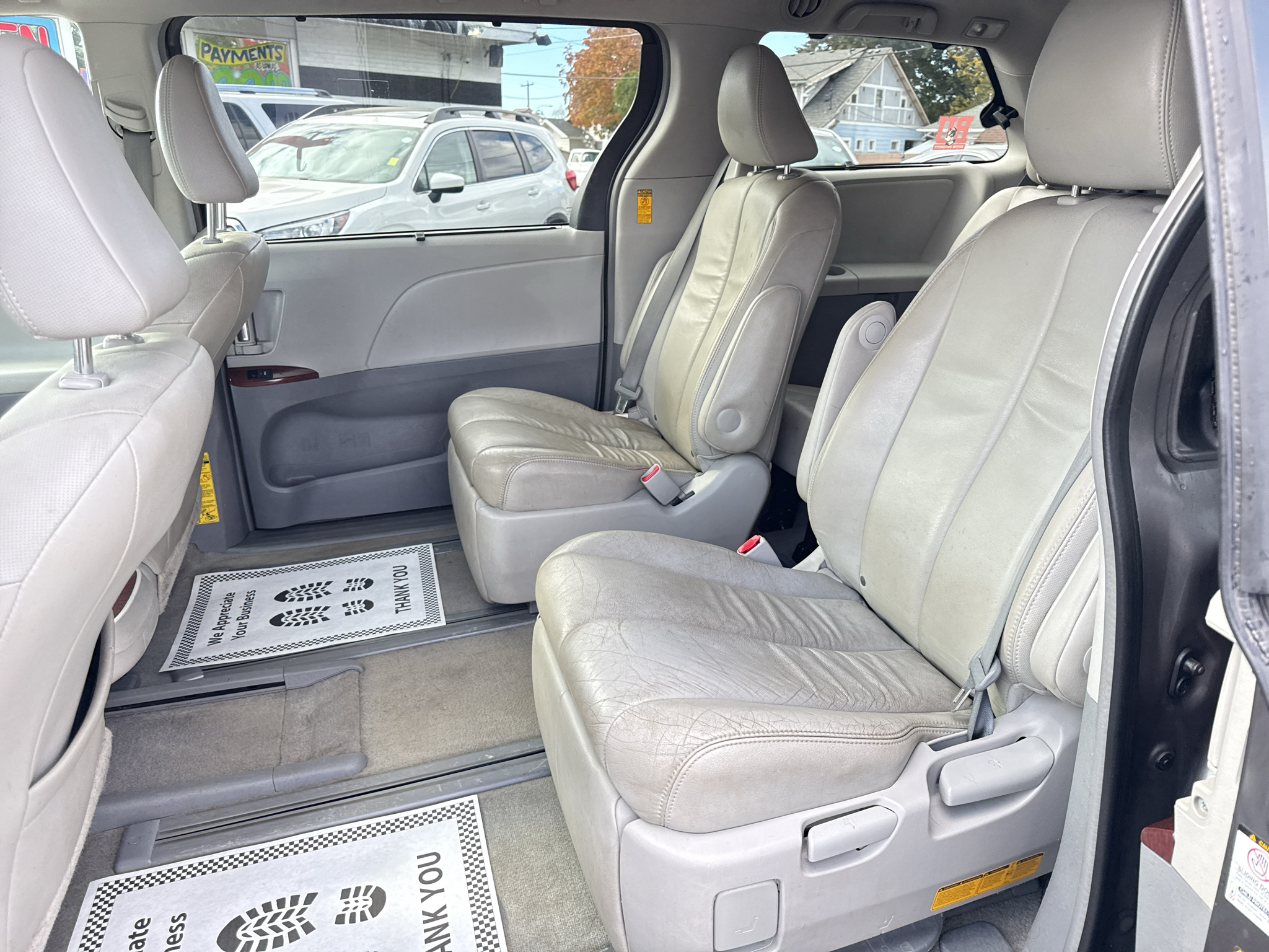 2014 Toyota Sienna XLE