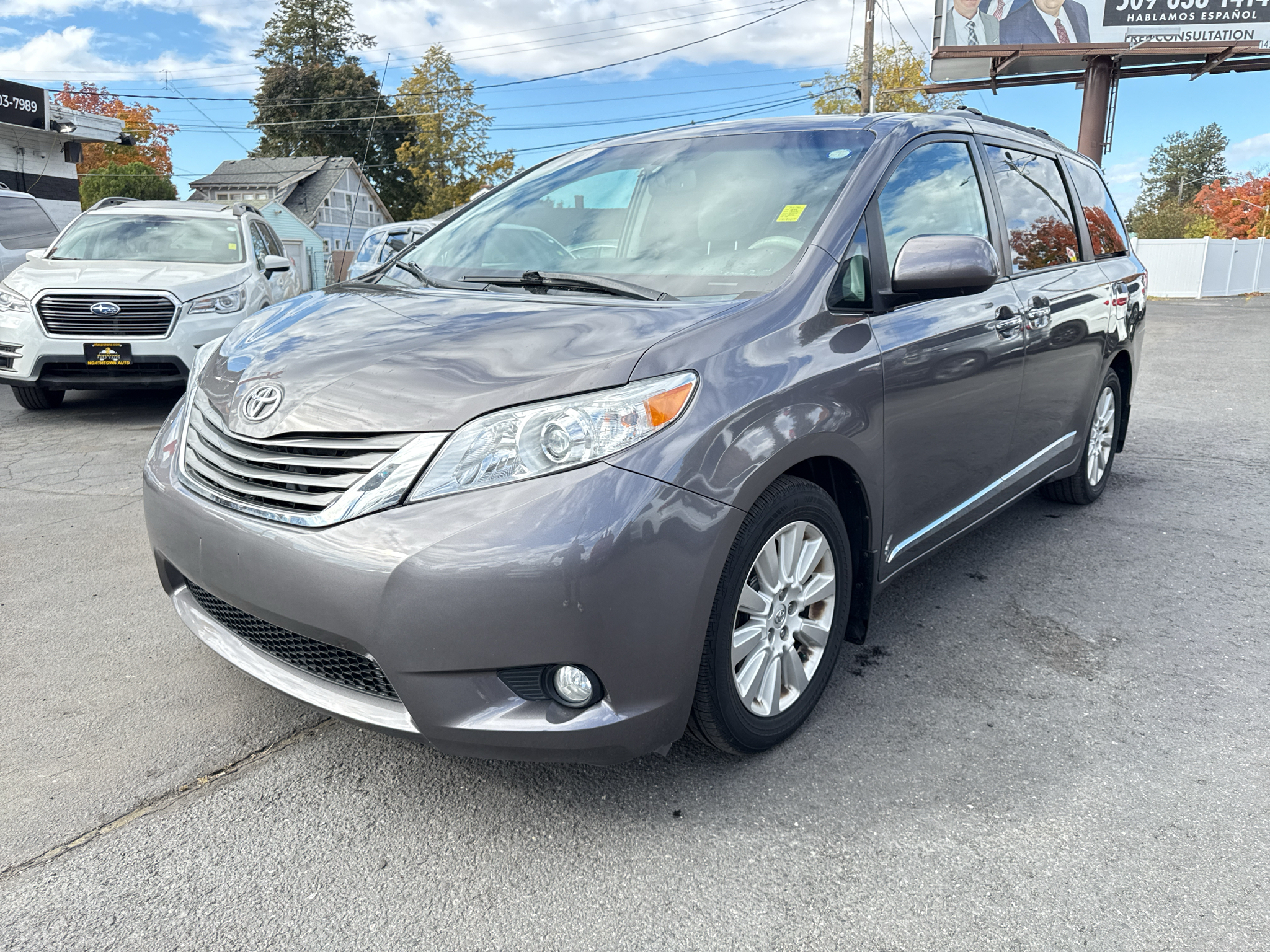 2014 Toyota Sienna XLE – 132510