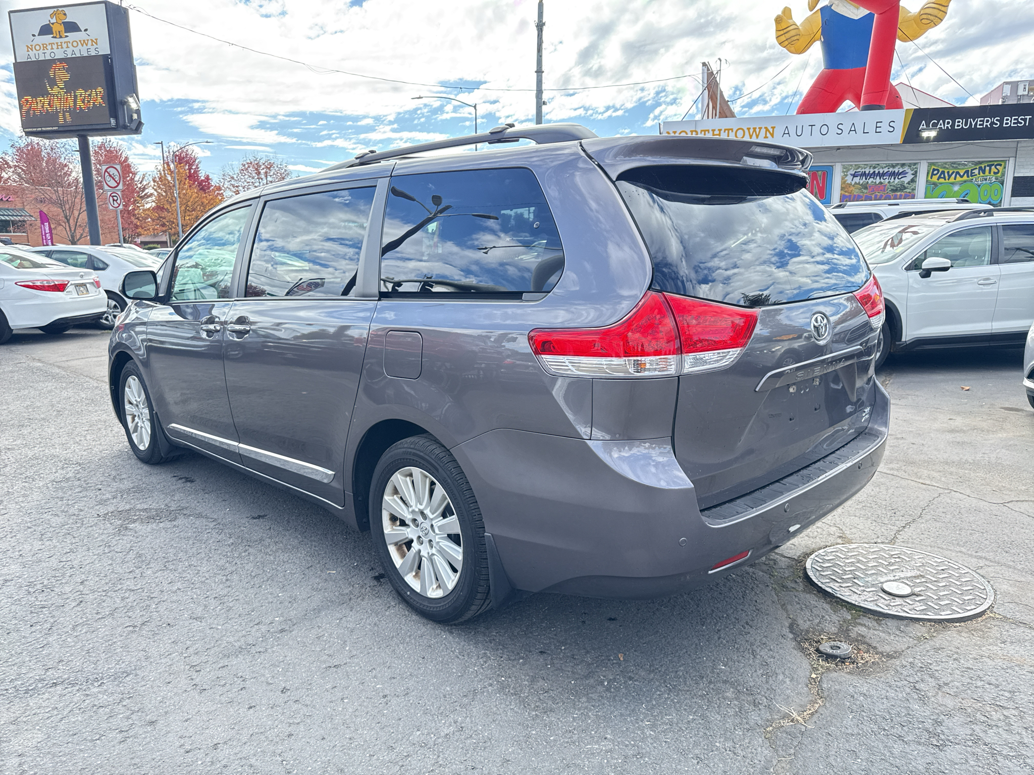 2014 Toyota Sienna XLE