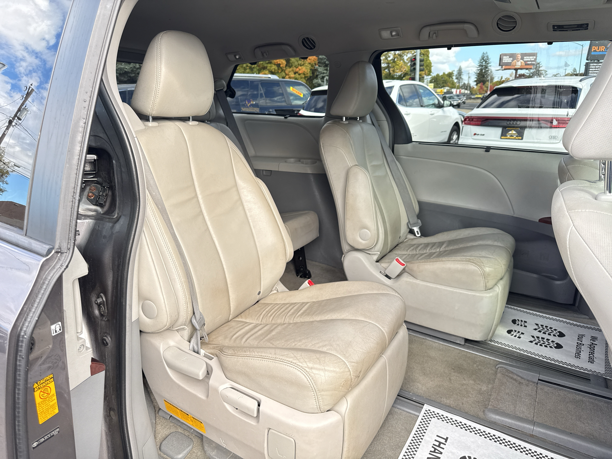2014 Toyota Sienna XLE