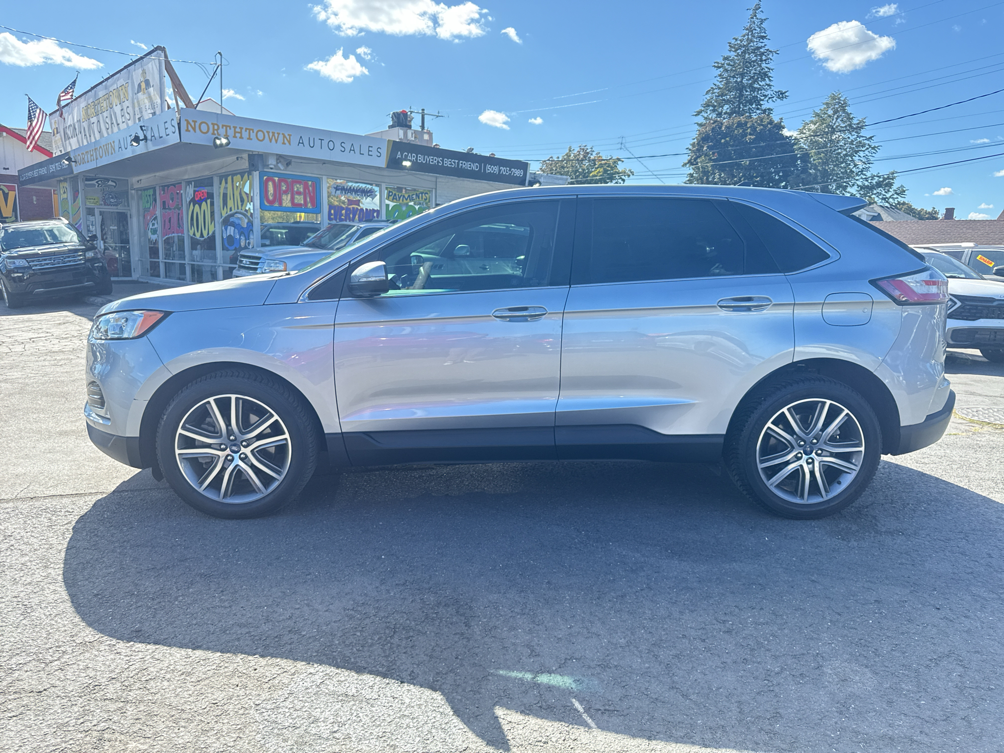 2022 Ford Edge Titanium