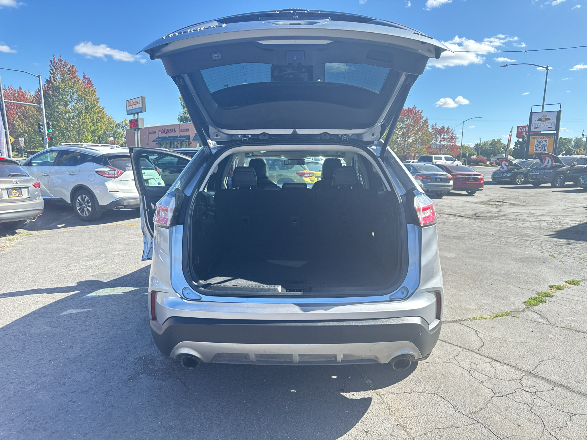 2022 Ford Edge Titanium