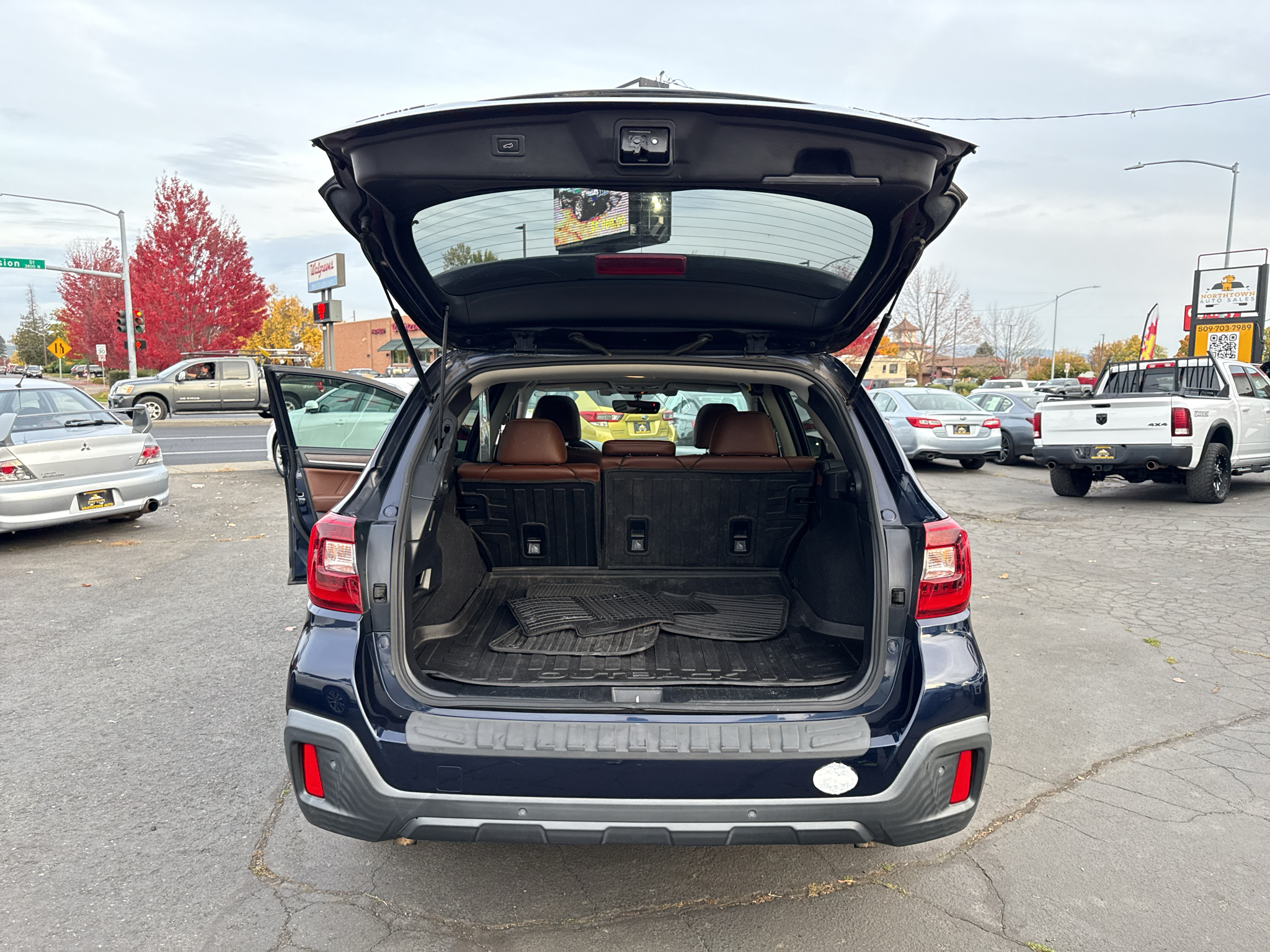 2018 Subaru Outback Touring