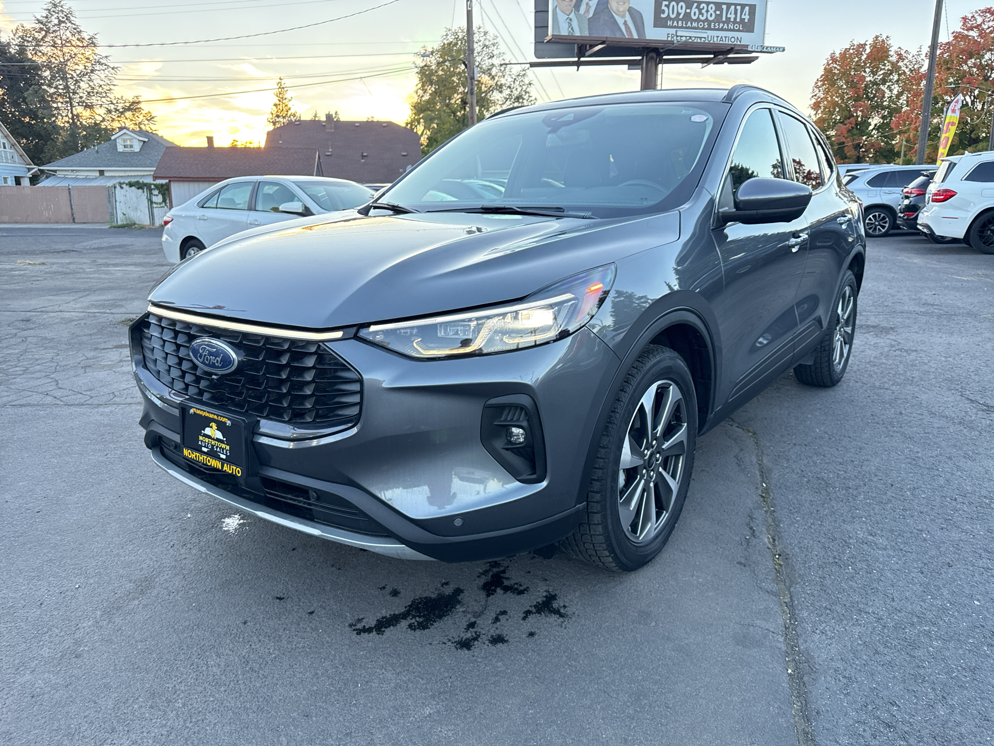 2024 Ford Escape Platinum – 132720