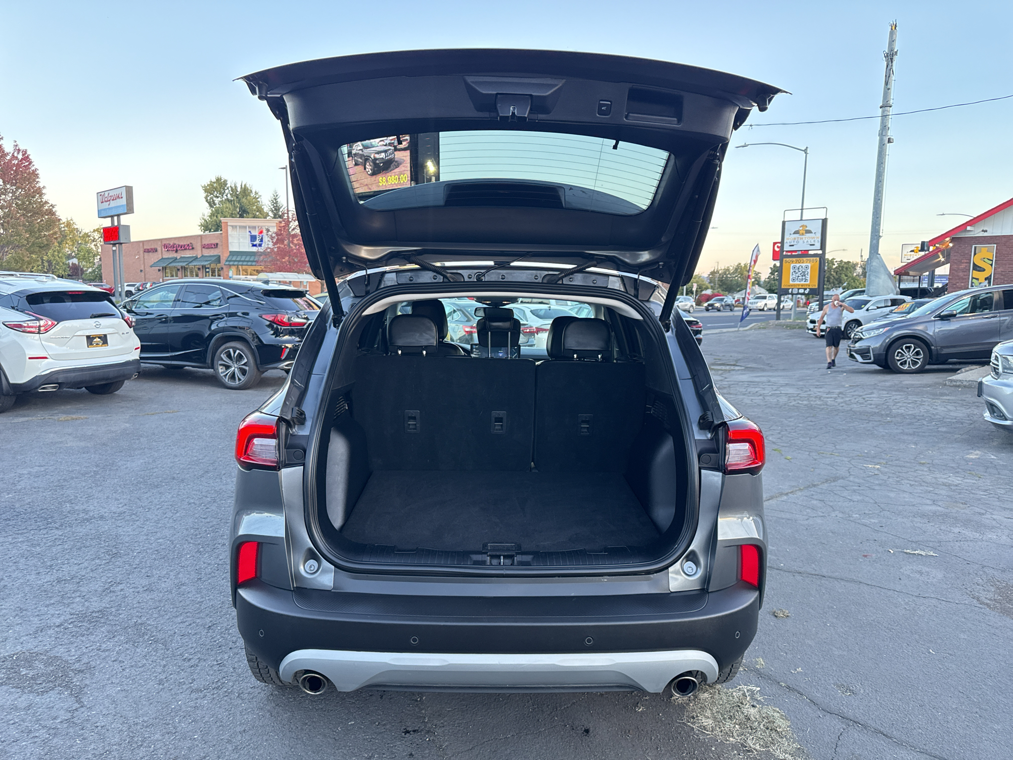 2024 Ford Escape Platinum