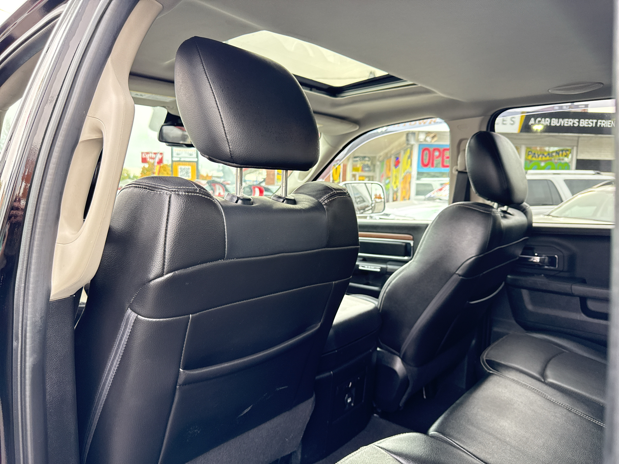 2015 Ram 1500 Laramie