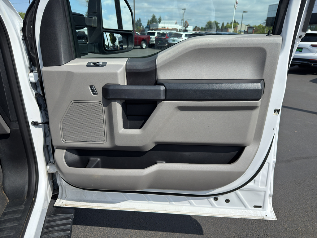 2018 Ford F-150 XL photo 16