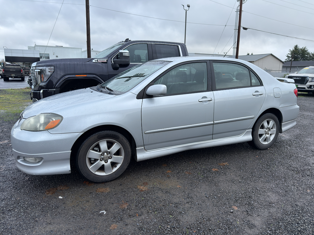 2007 Toyota Corolla CE photo 3