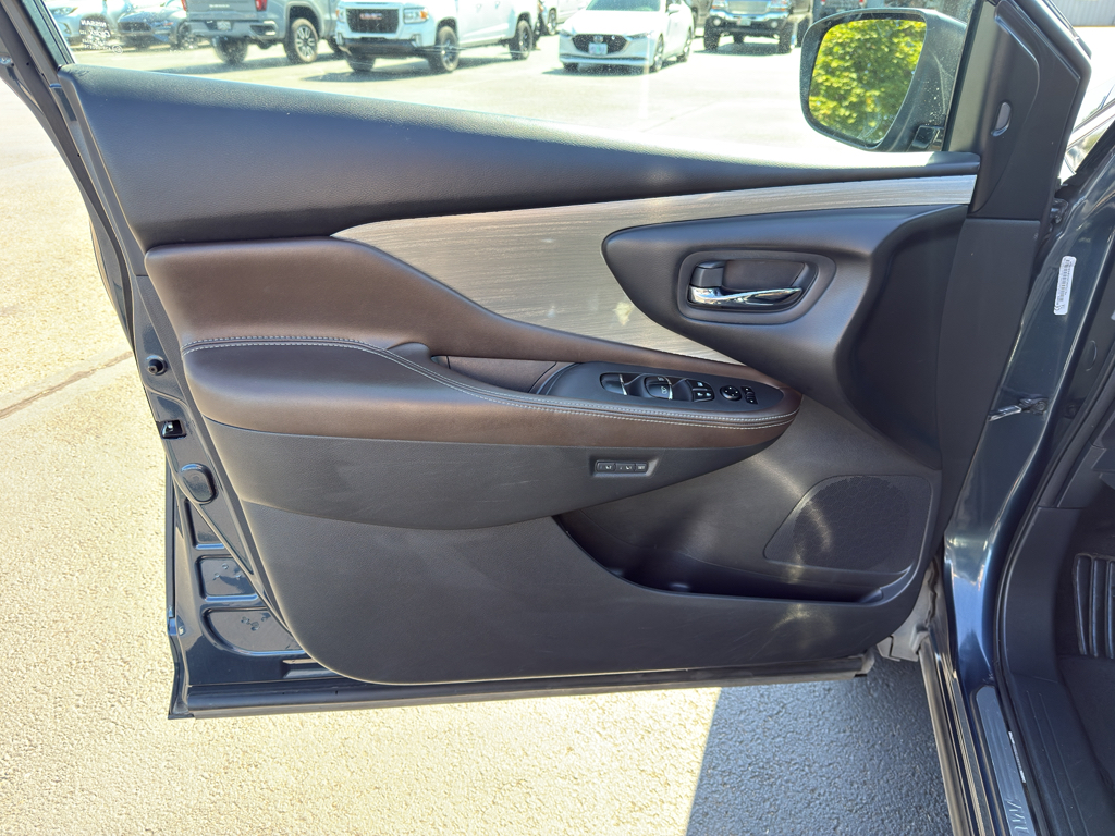 2017 Nissan Murano Platinum photo 6