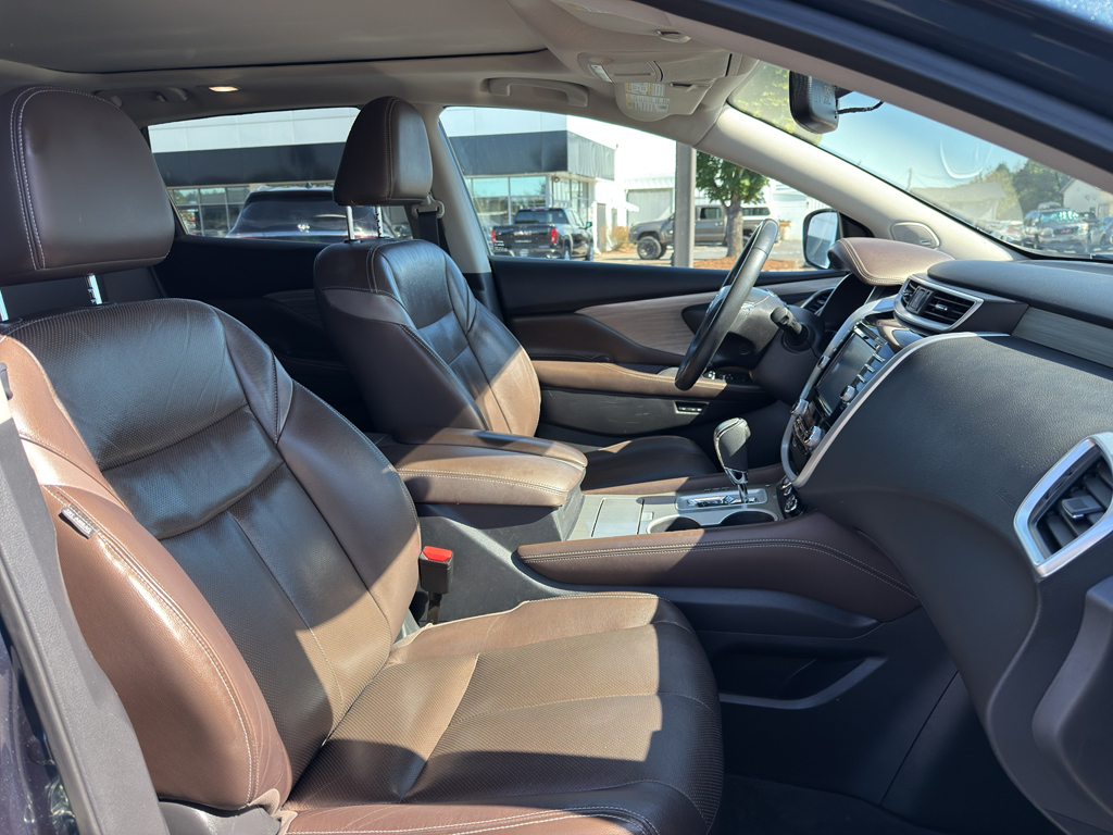 2017 Nissan Murano Platinum photo 21