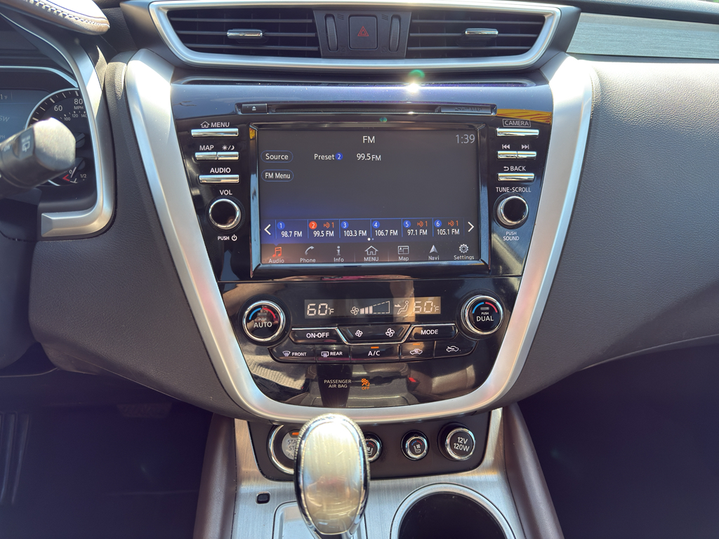 2017 Nissan Murano Platinum photo 11