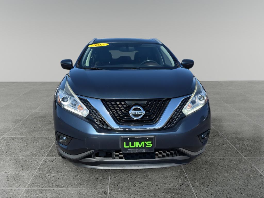 2017 Nissan Murano Platinum photo 2
