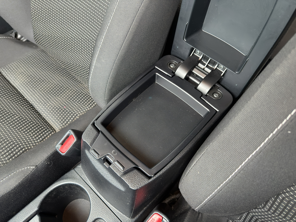 2016 Scion iM Base photo 16