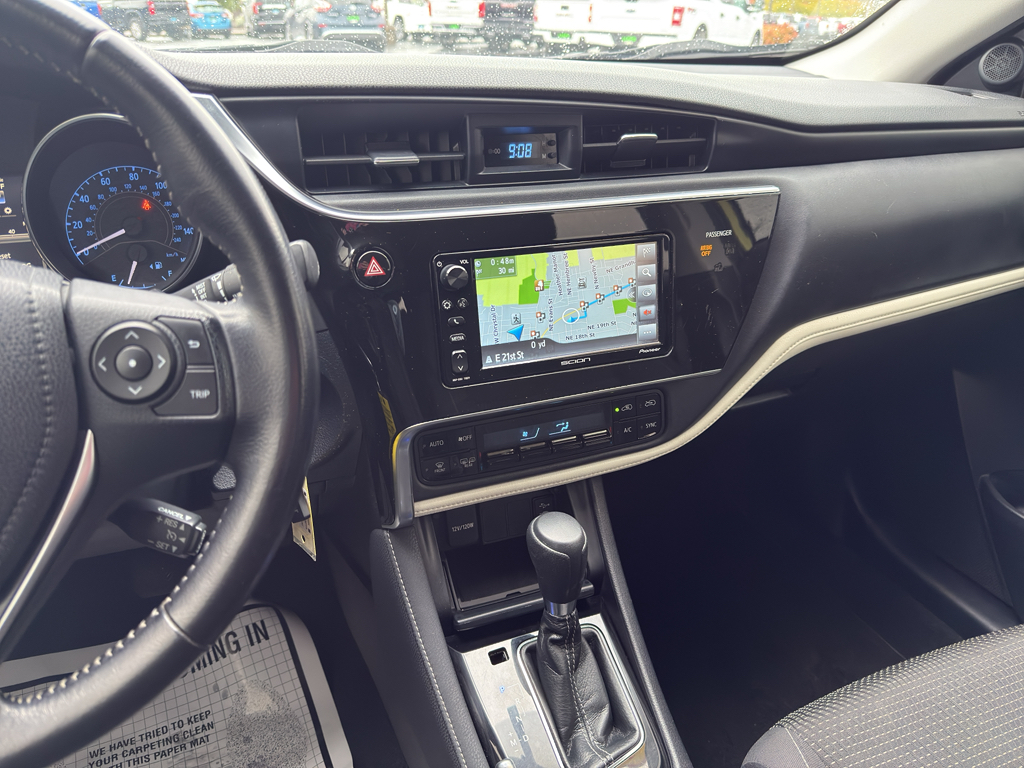 2016 Scion iM Base photo 5