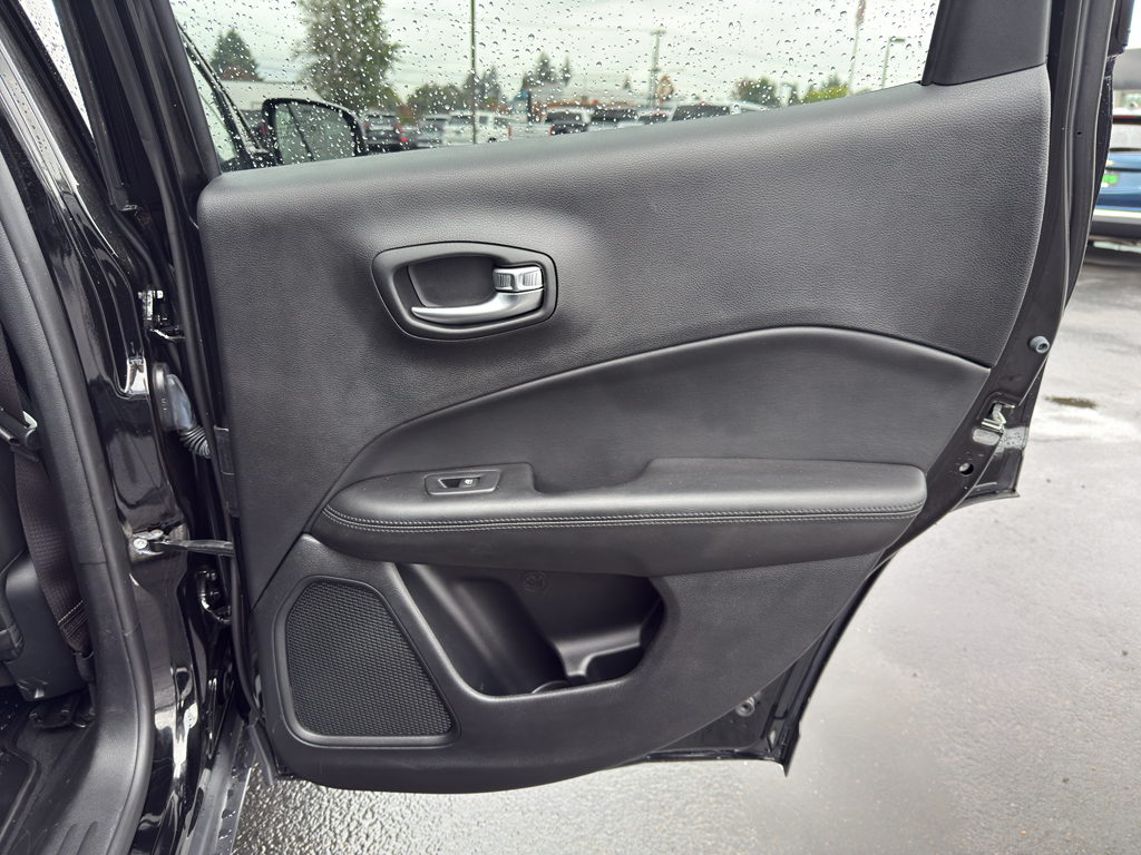 2019 Jeep Compass North Edition Latitude photo 21