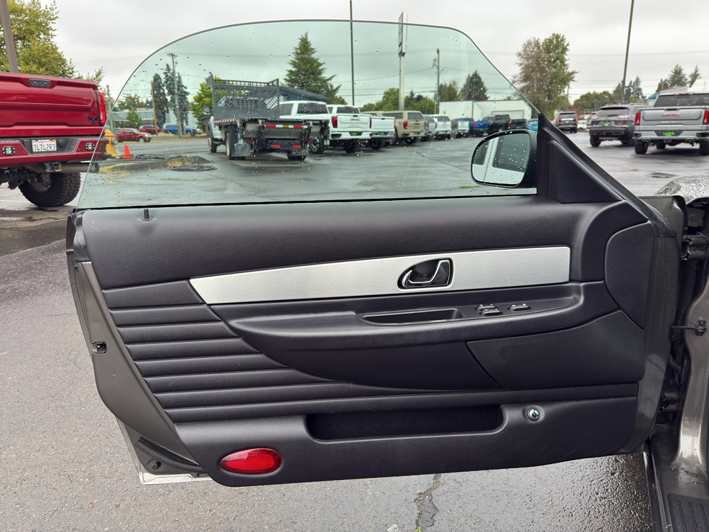 2003 Ford Thunderbird Deluxe photo 4