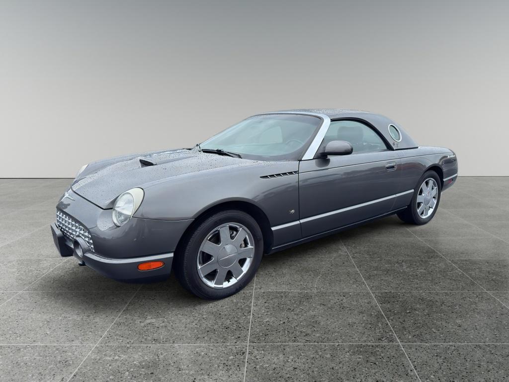 2003 Ford Thunderbird Deluxe photo 3