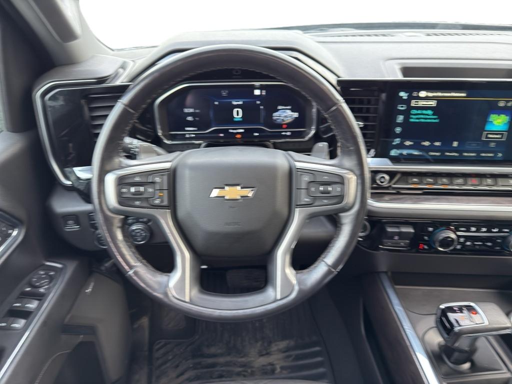 2022 Chevrolet Silverado 1500 LTZ photo 4