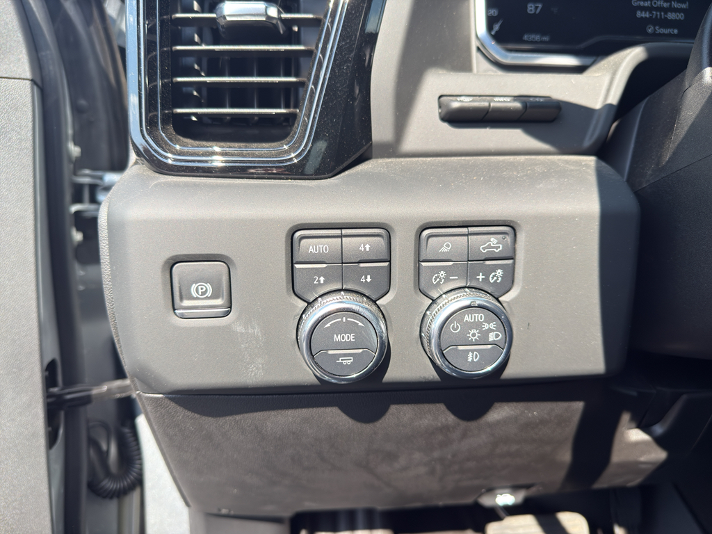 2025 Gmc Sierra AT4 photo 7