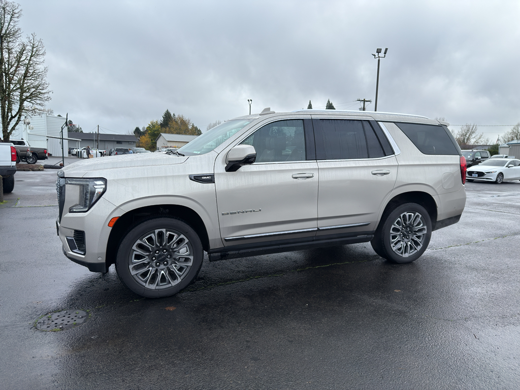 2023 Gmc Yukon Denali Ultimate photo 3