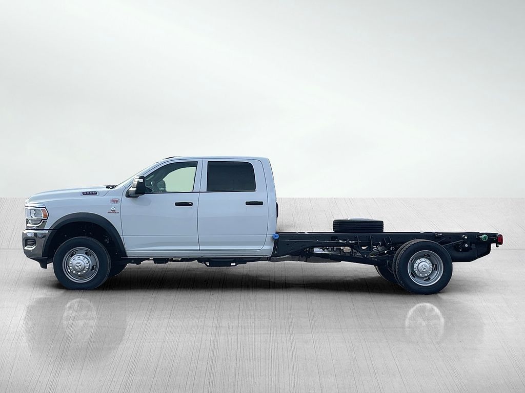 New 2024 Ram 5500 Chassis Truck