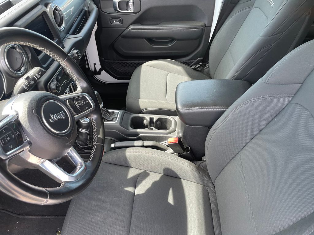 Used 2021 Jeep Wrangler SUV