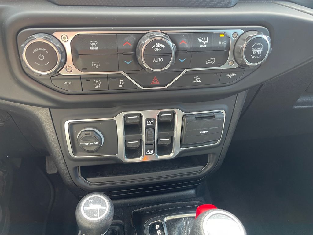 Used 2021 Jeep Wrangler SUV