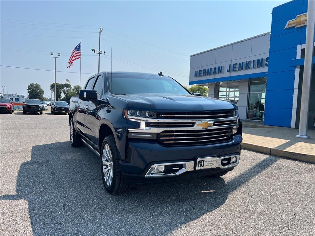 2022 Chevrolet Silverado High Country