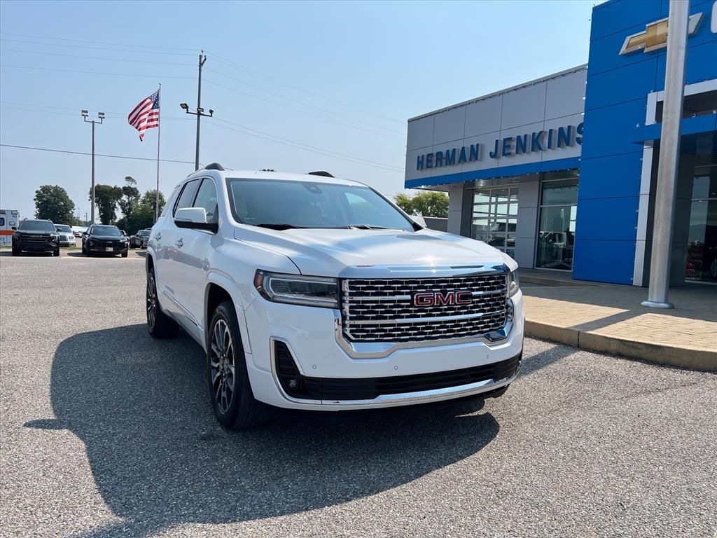2020 GMC Acadia Denali
