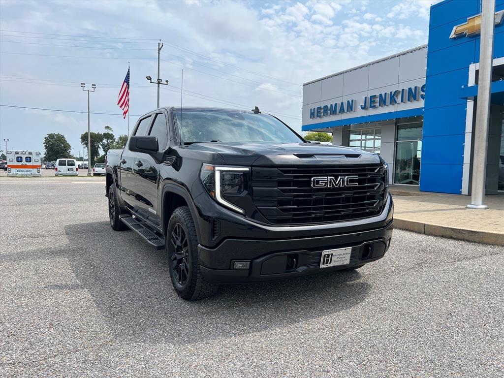2023 GMC Sierra Elevation