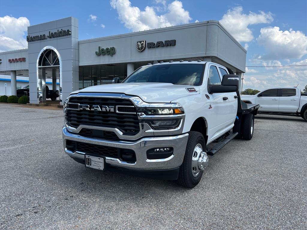 2026 Ram 3500 Chassis Tradesman