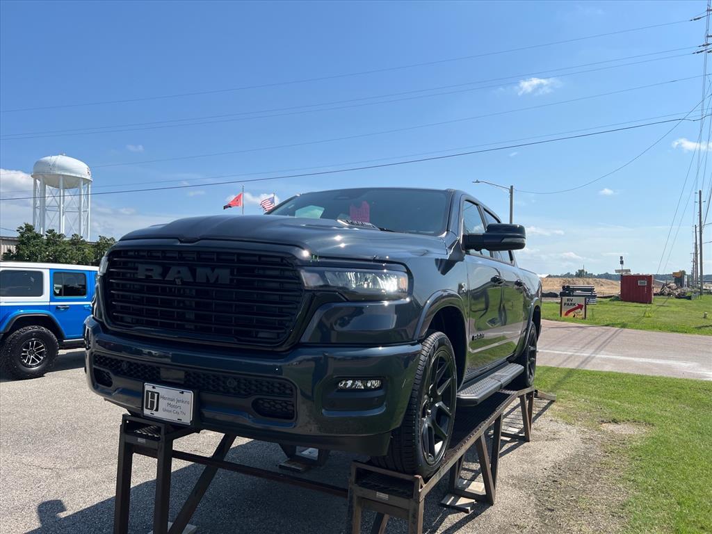 2026 Ram 1500 LARAMIE 4X4 CREW CAB 57