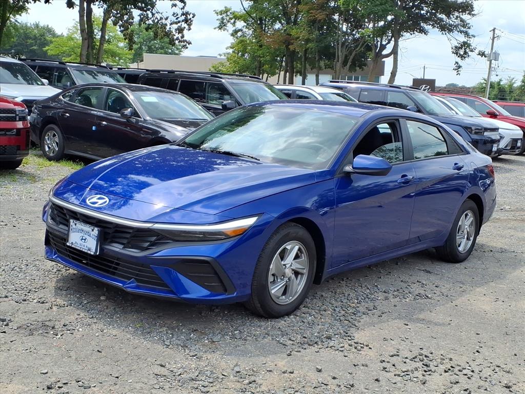 Used 2025 Hyundai Elantra