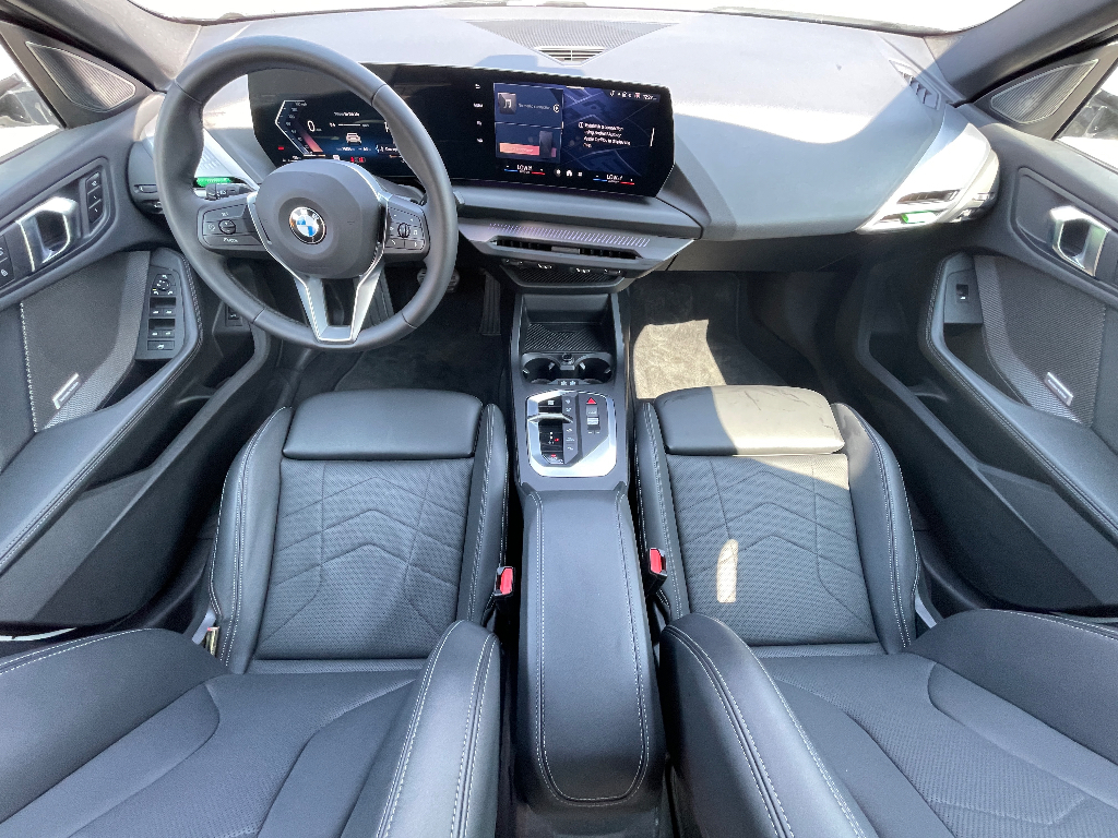 2025 BMW 2 series image 3