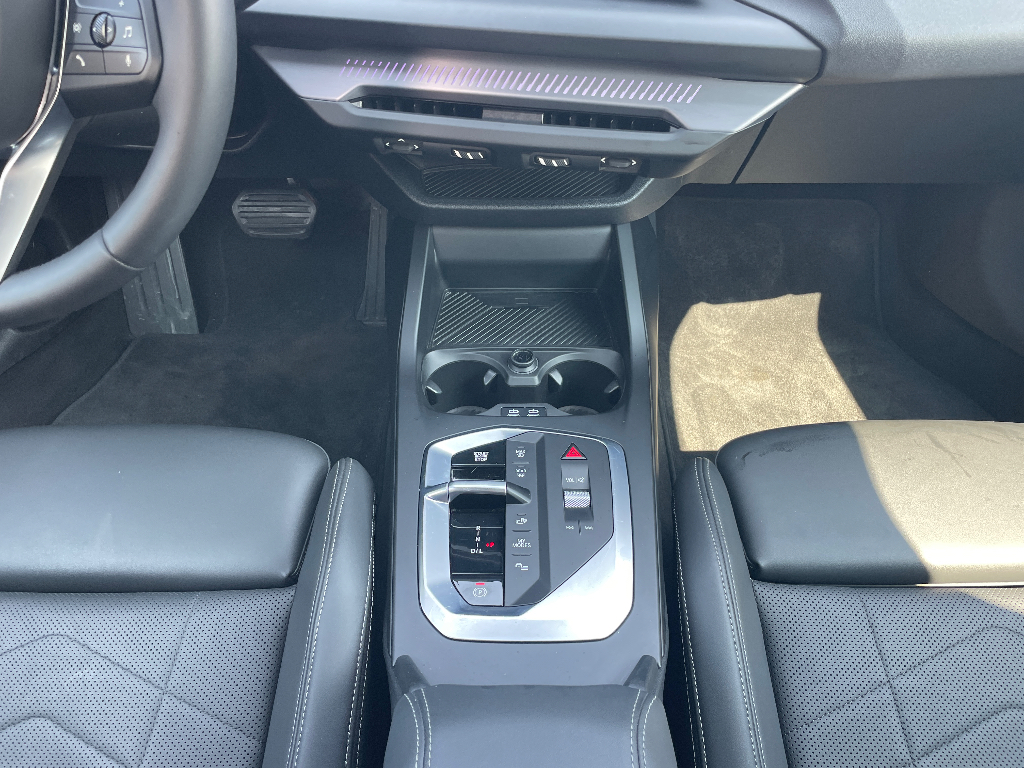 2025 BMW 2 series image 6