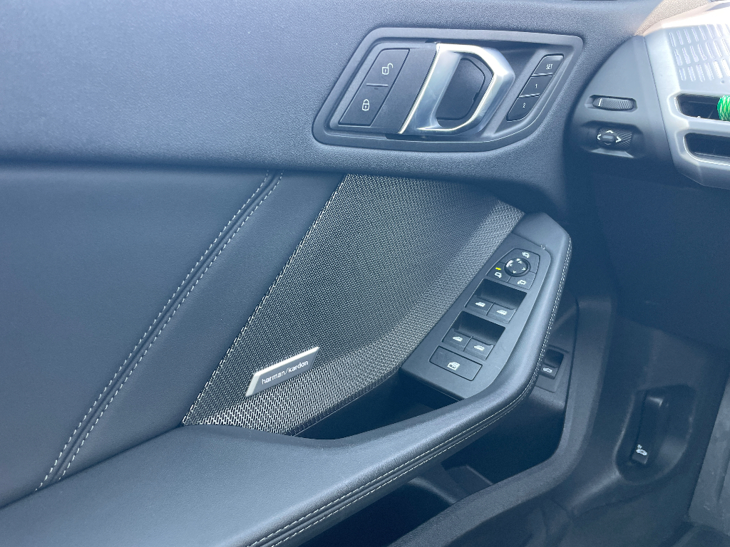 2025 BMW 2 series image 7