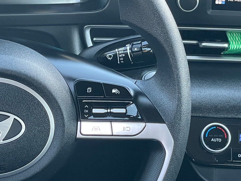 2026 Hyundai Elantra Hybrid image 7