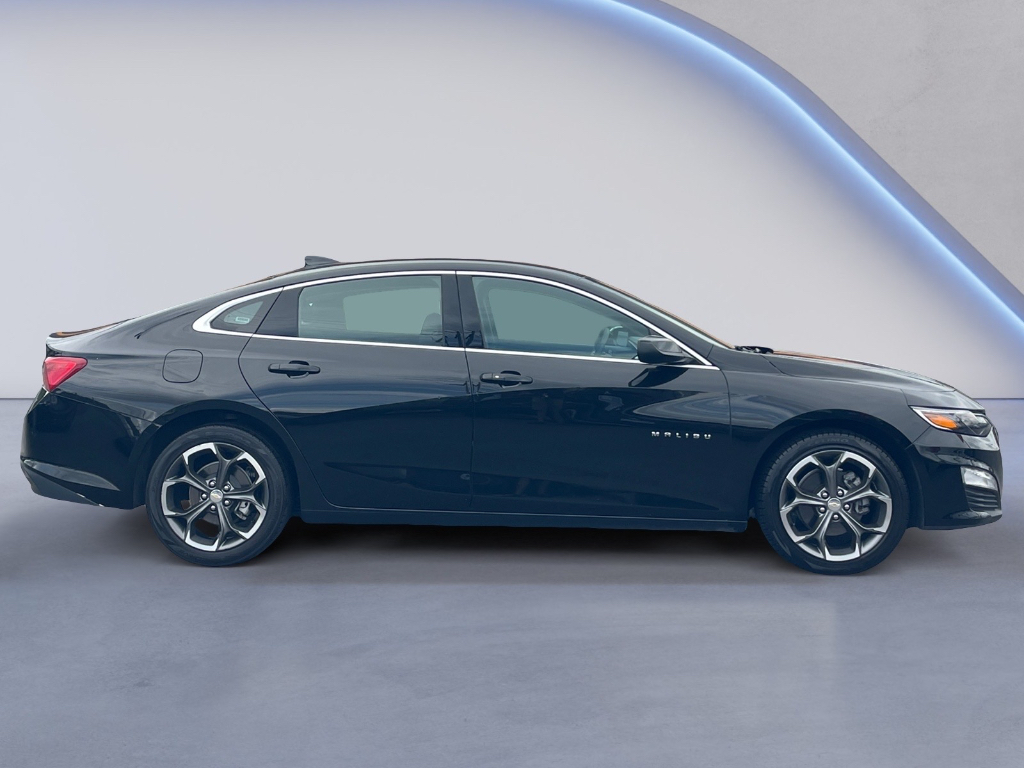 2023 Chevrolet Malibu image 16