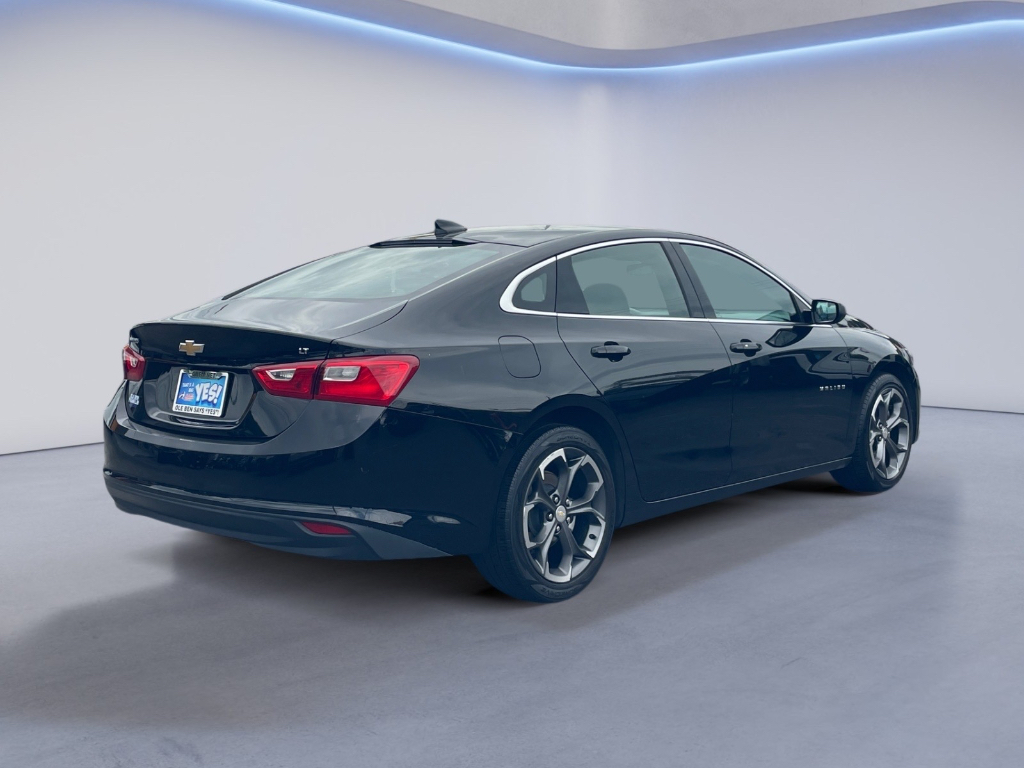 2023 Chevrolet Malibu image 17