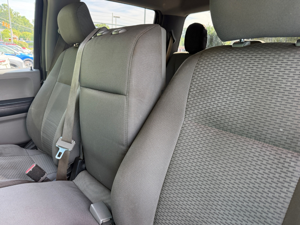 2016 Ford F-150 image 12
