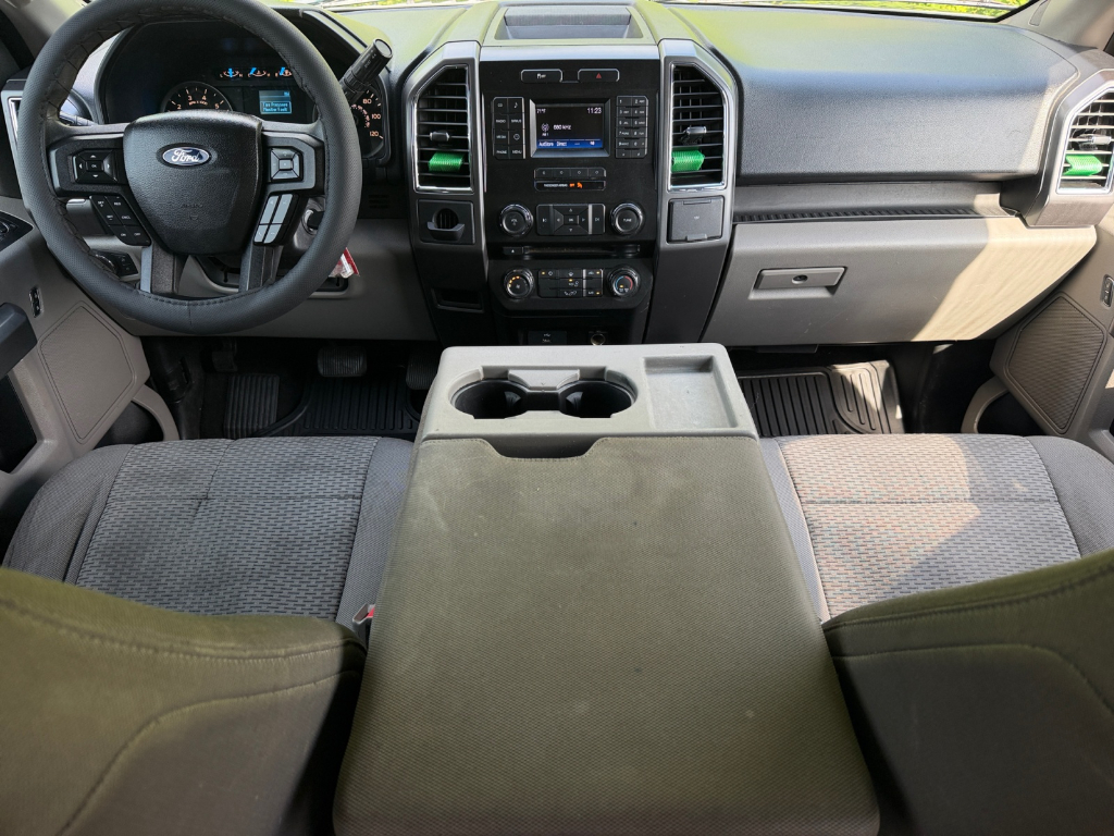 2016 Ford F-150 image 15