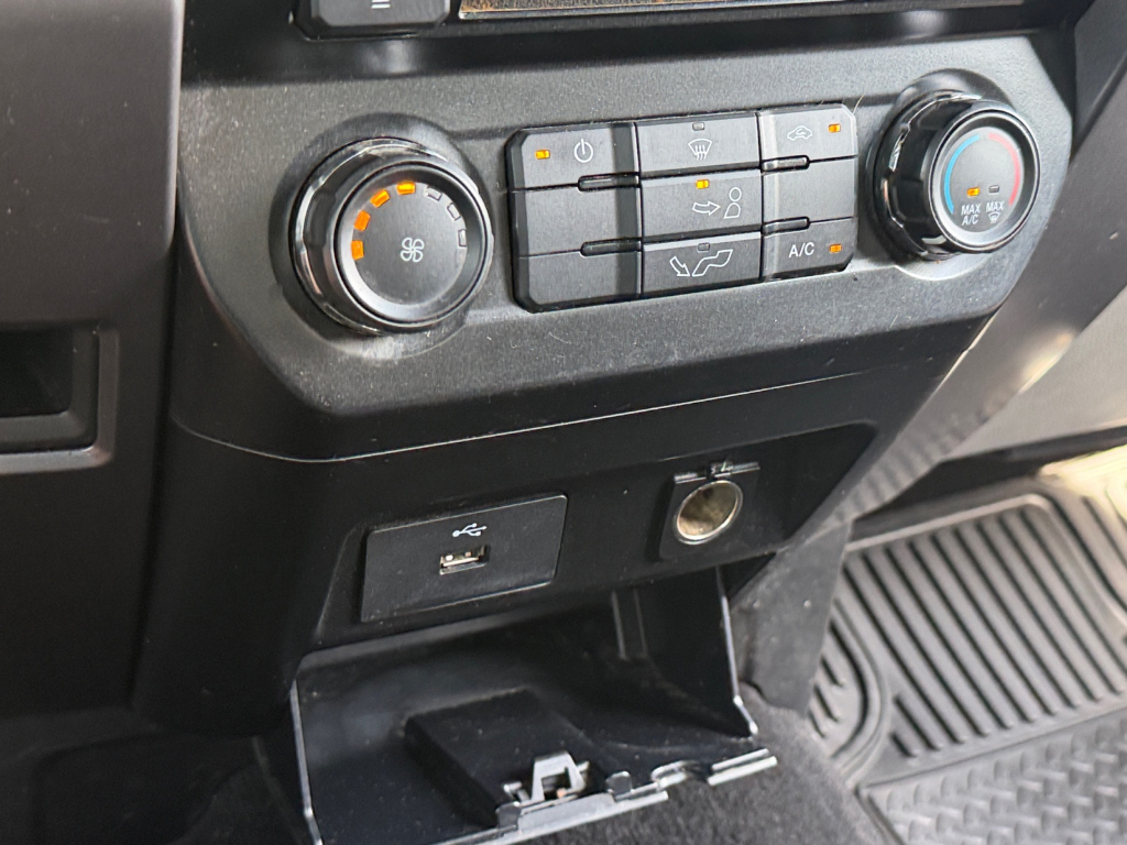 2016 Ford F-150 image 22