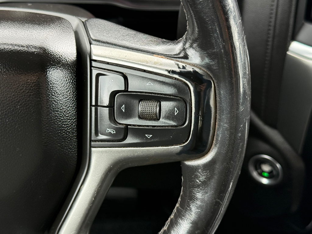 2021 Chevrolet Silverado image 24
