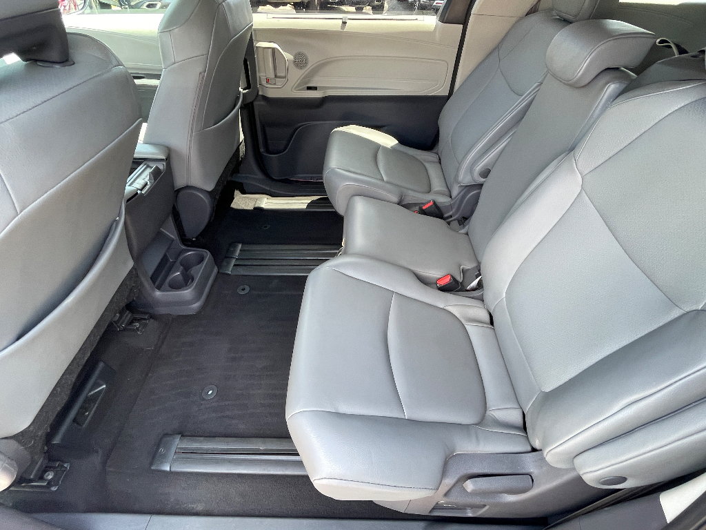 2021 Toyota Sienna