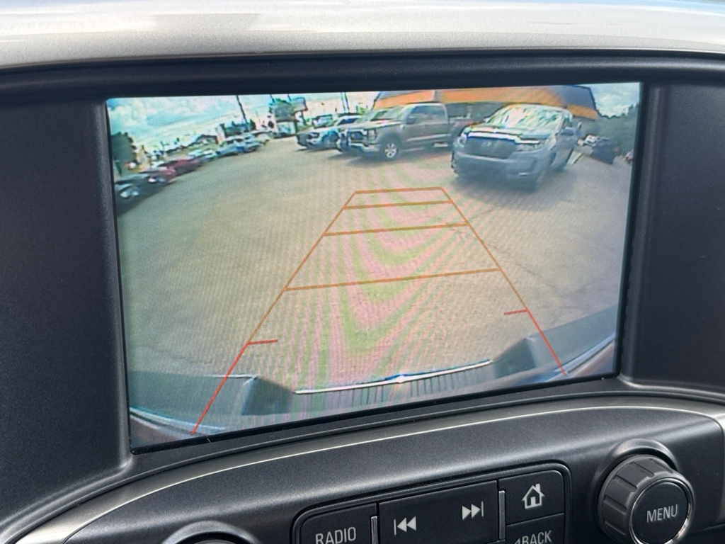 2018 Chevrolet Silverado image 22