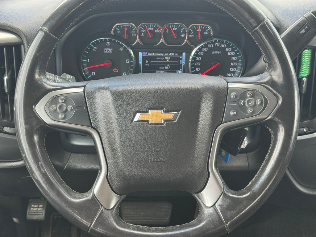 2018 Chevrolet Silverado image 17